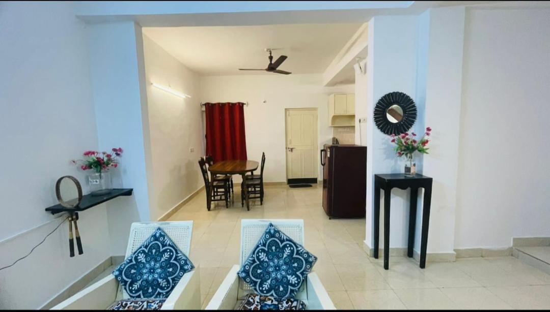 Goa Suites Holiday Home Калангут Экстерьер фото