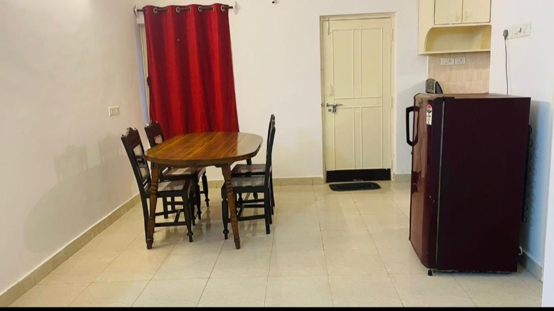 Goa Suites Holiday Home Калангут Экстерьер фото