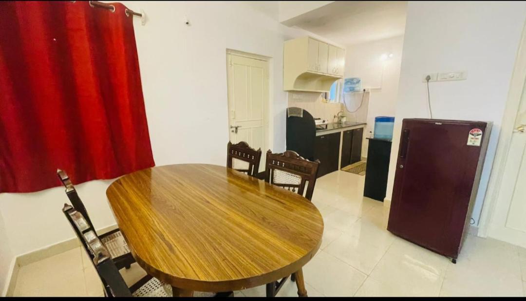 Goa Suites Holiday Home Калангут Экстерьер фото