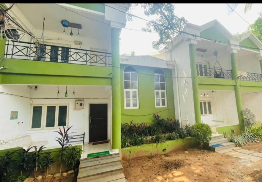 Goa Suites Holiday Home Калангут Экстерьер фото